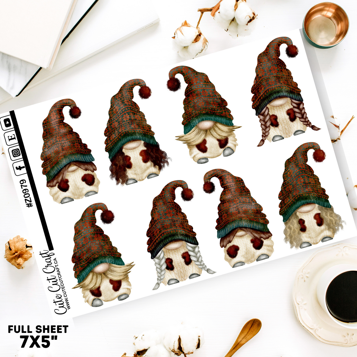 XL Knitted Jumper Gnomes