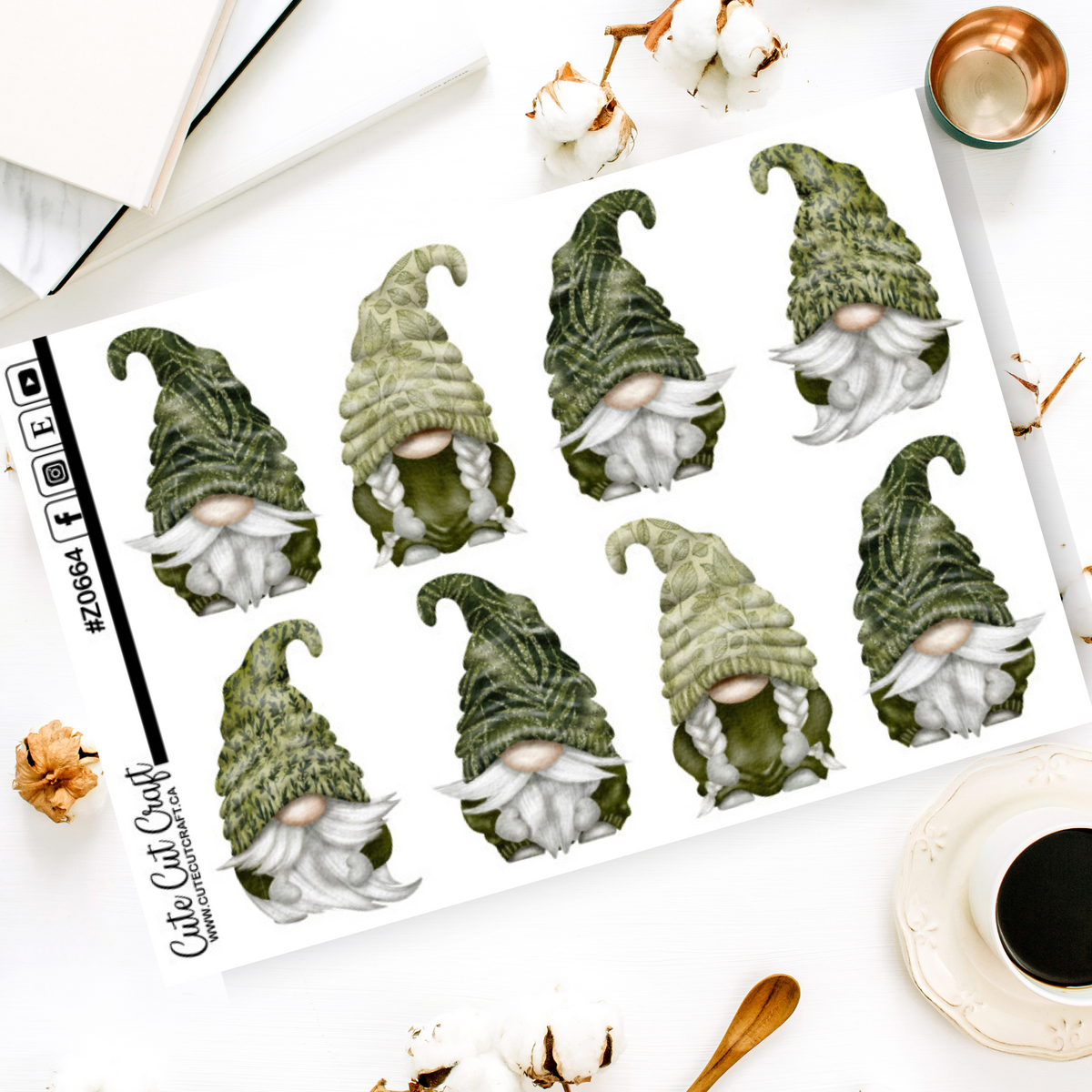 XL Green Leaf Gnomes