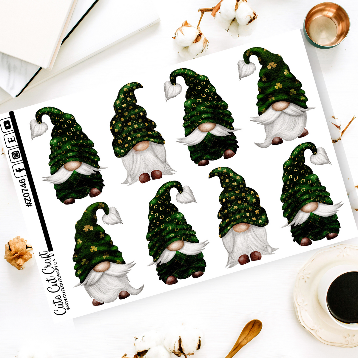 XL St Patrick's Green Gnomes