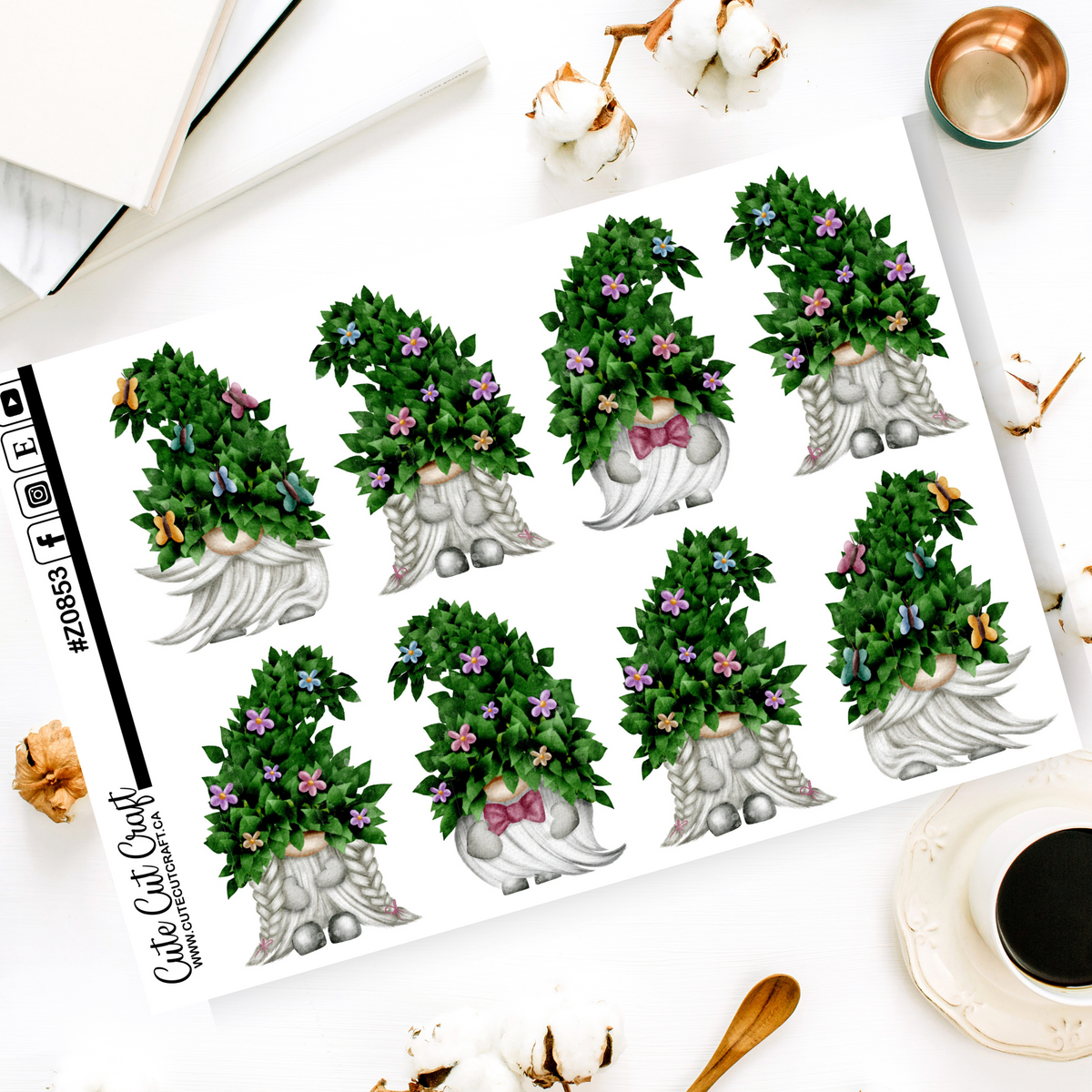 XL Butterfly Hedge Gnomes